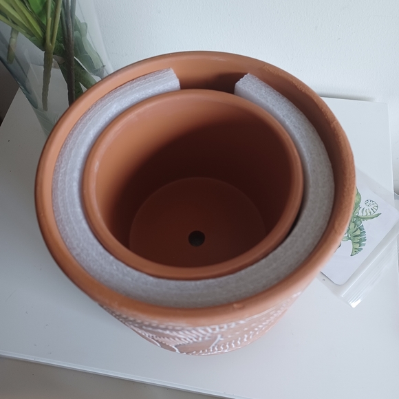 Decorative Terracotta and White Leaf Print Cermanic Pot Set of 2 - Picture 10 of 12